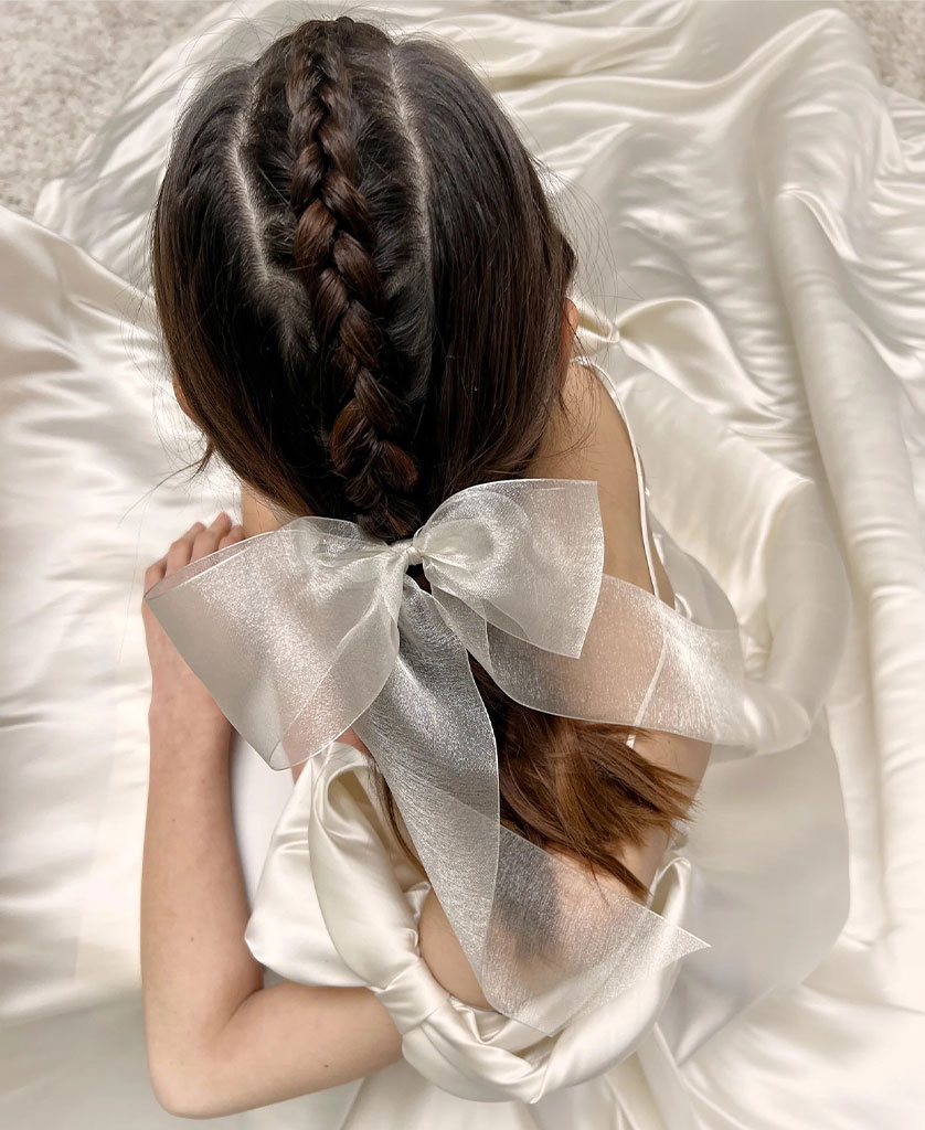 white lelet bow