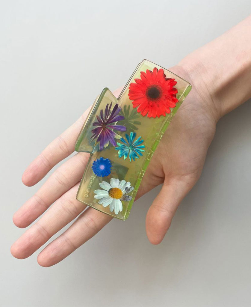 SHOP CLAW FLOWER