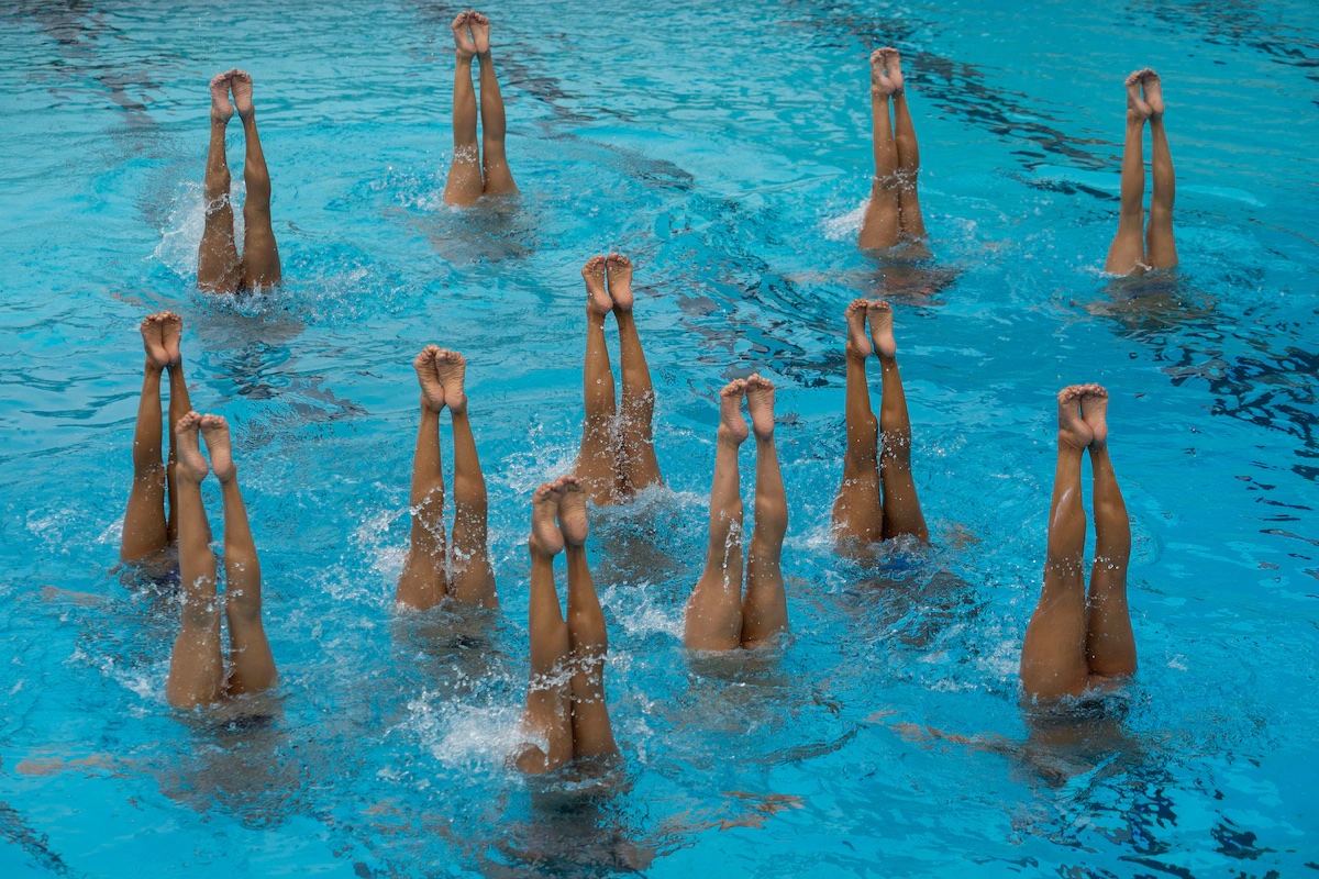 How To Protect Your Hair When You&rsquo;re Swimming