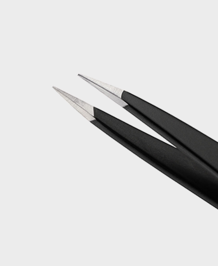 POINT TWEEZER BLACK