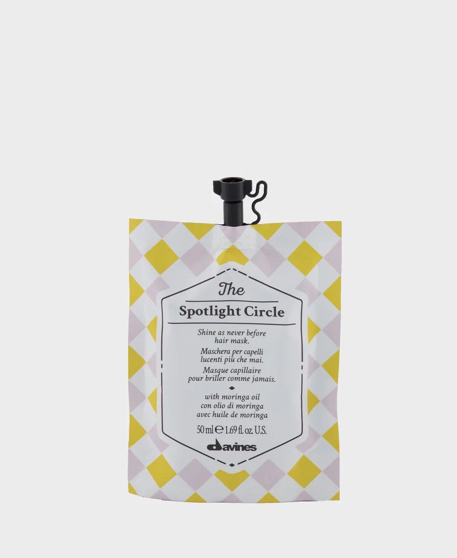 THE SPOTLIGHT CIRCLE