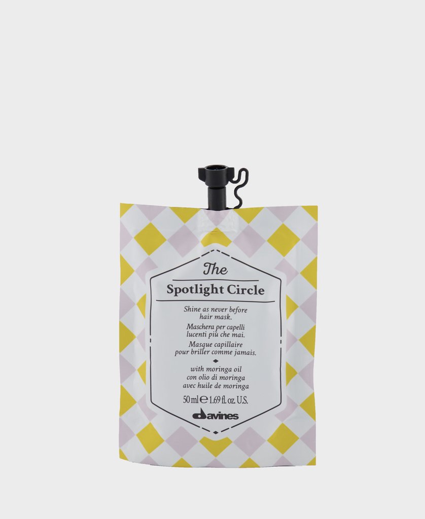 THE SPOTLIGHT CIRCLE