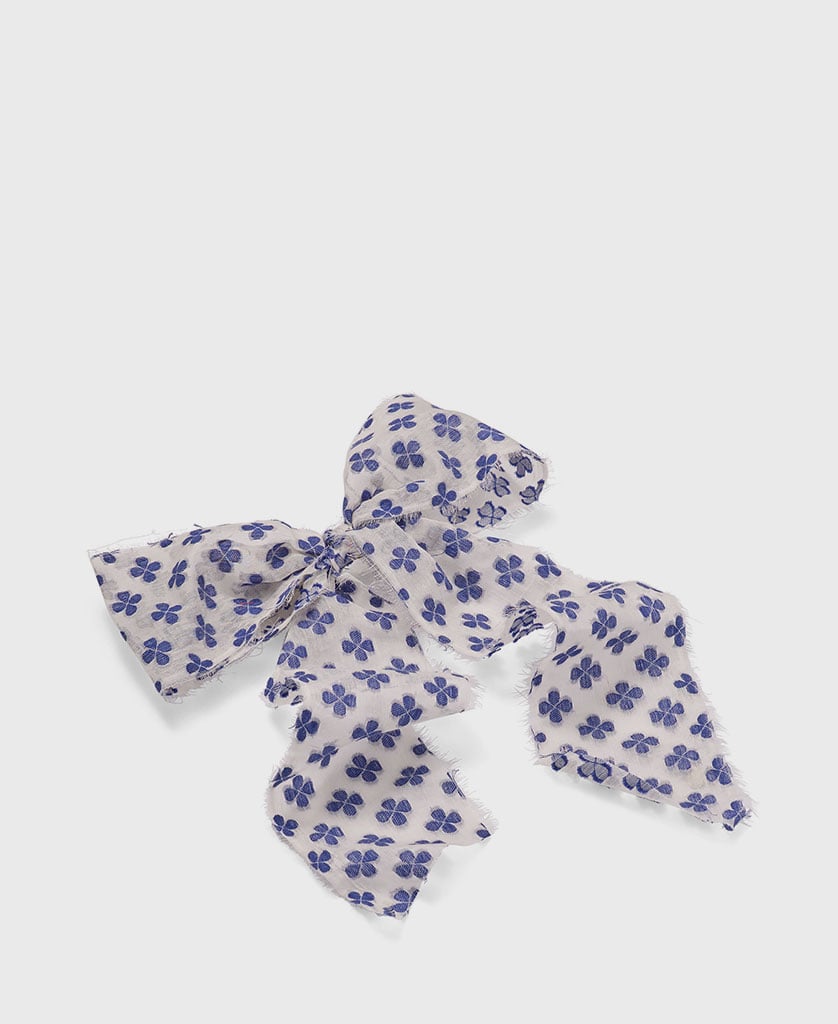 blue bow