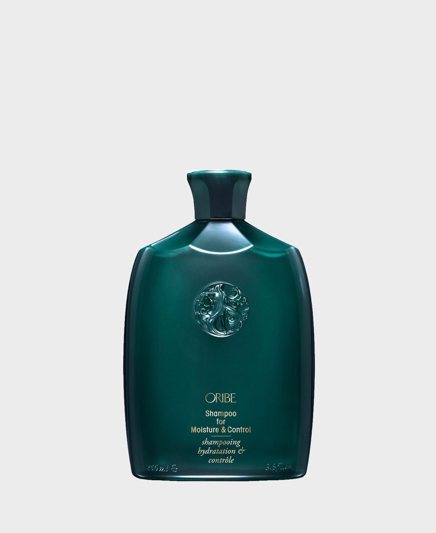 SHAMPOO FOR MOISTURE AND CONTROL