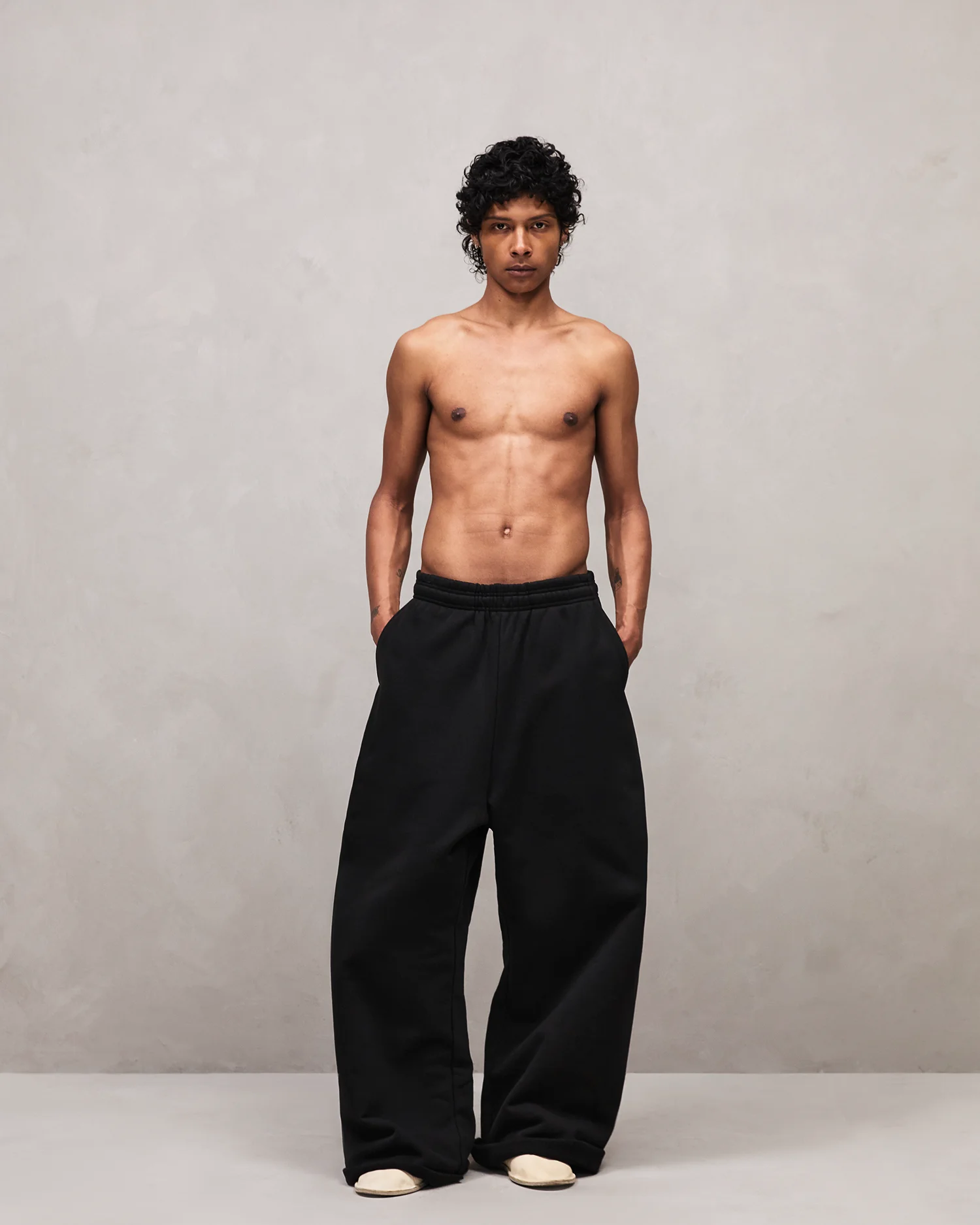 XSサイズ ENTIRE STUDIOS FULL SWEATPANT パンツ full sweatpant black – entire studios