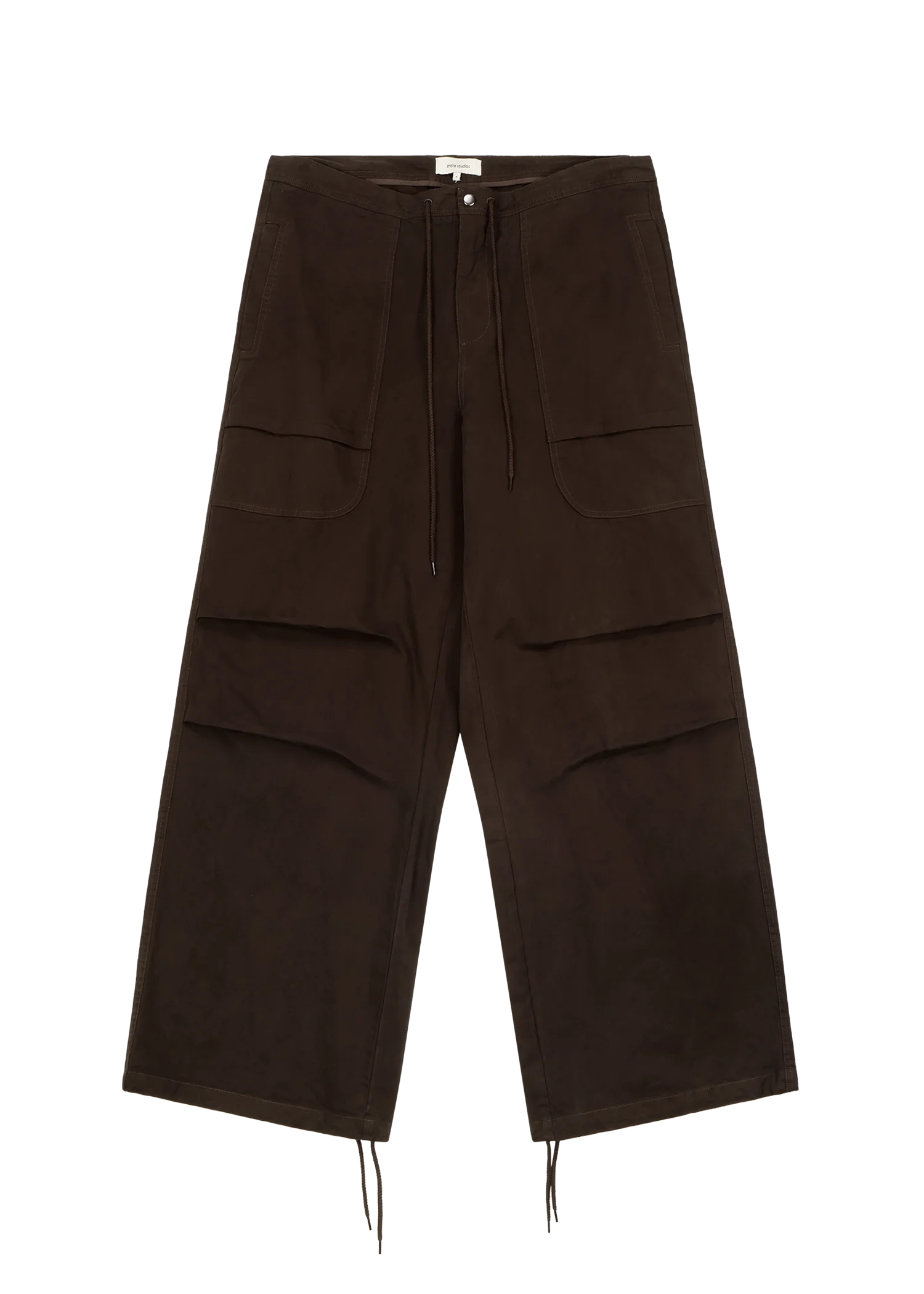 BARREN CARGO BRUNETTE