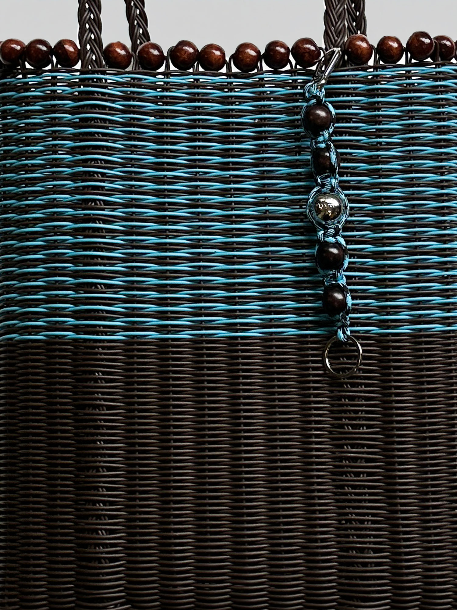 WOVEN BEADED BAG - BLUE/BROWN