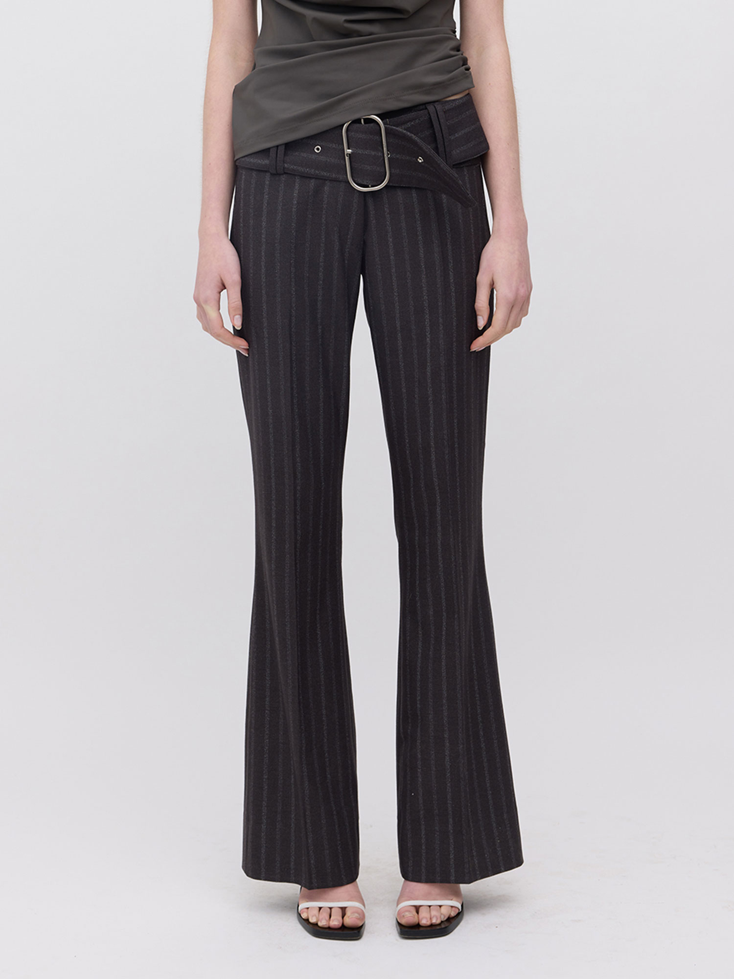 VERONICA LOW RISE TROUSERS | CHARCOAL THIN STRIPE