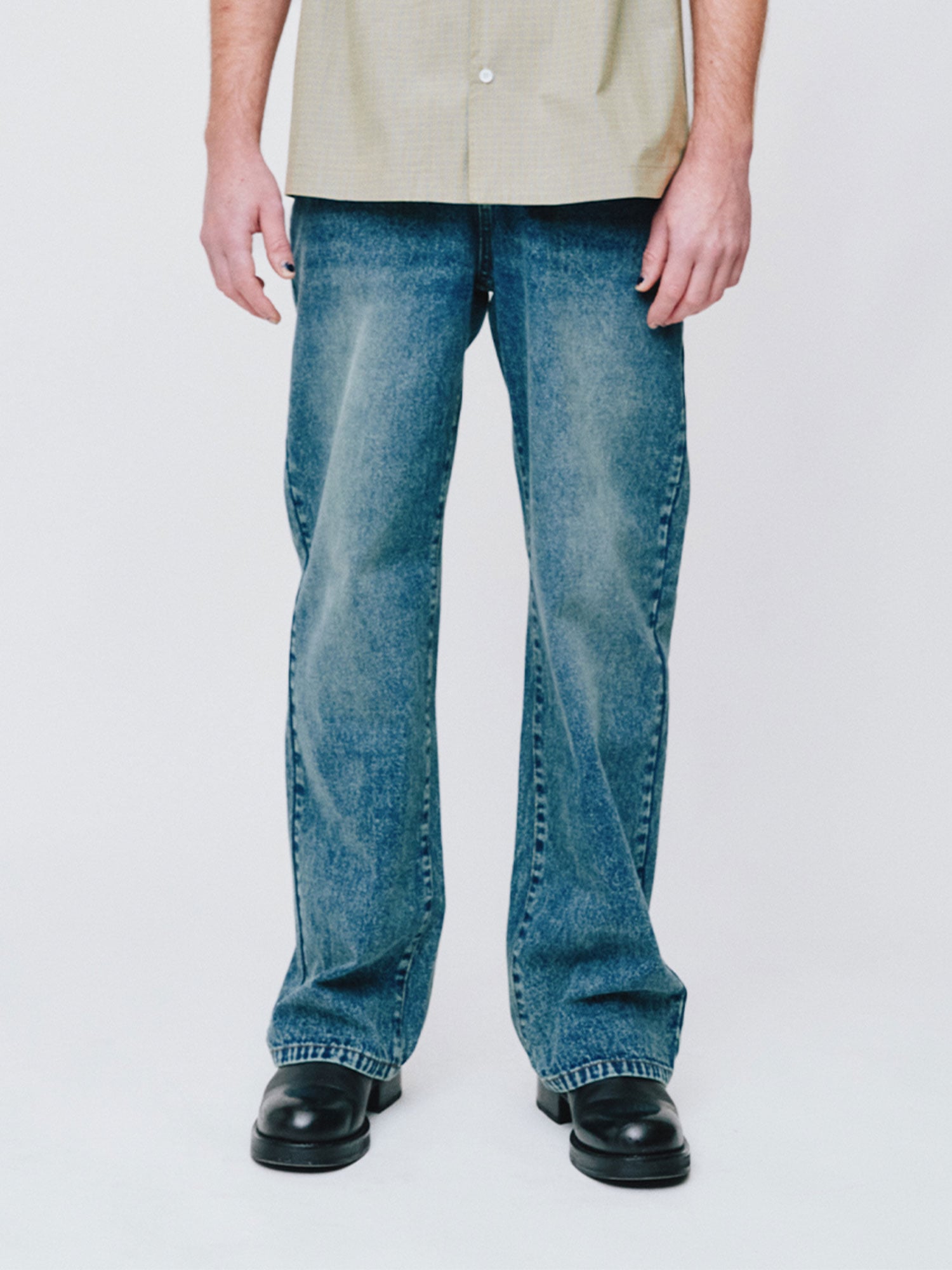MENS BUTTON FLY CLASSIC JEANS | MID DIRTY WASH