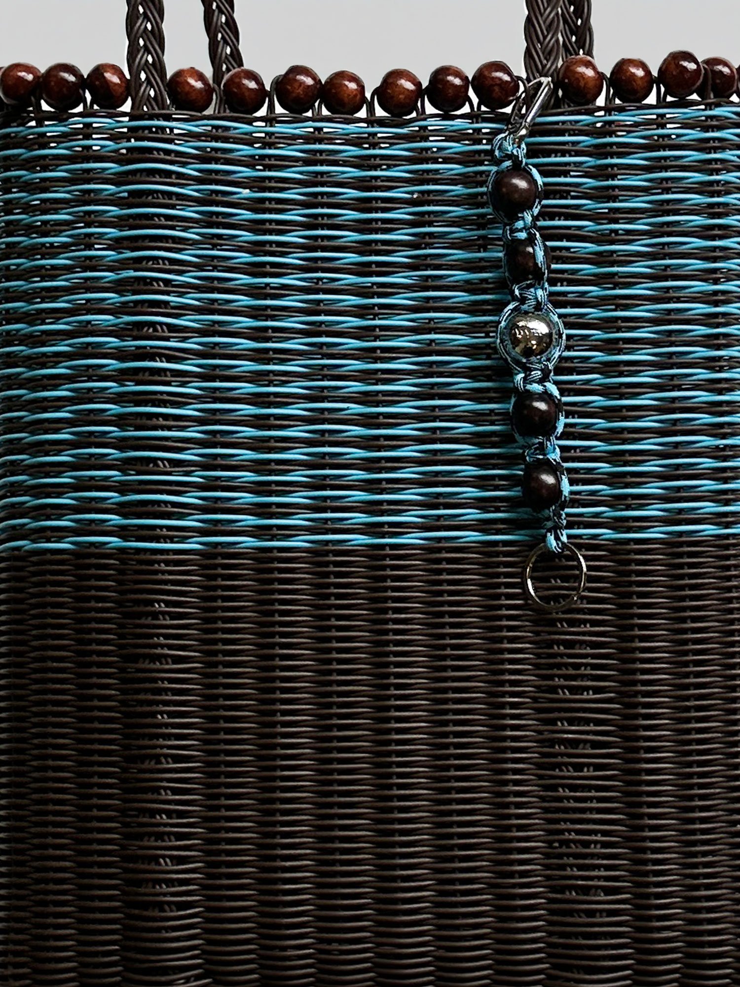 WOVEN BEADED BAG - BLUE/BROWN